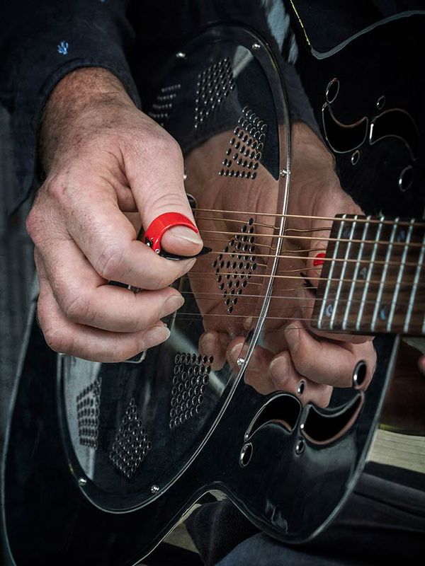 Black Mountain RHL+ spring action thumb pick LIGHT - extra tight spring