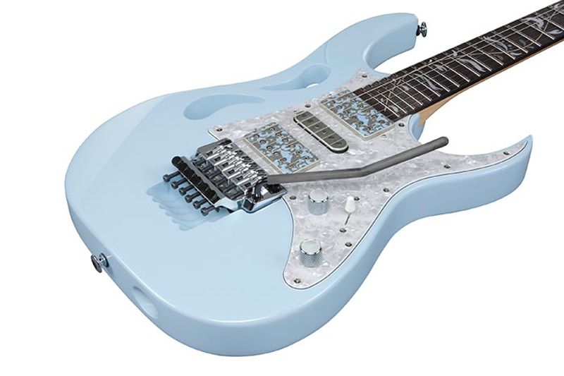 Ibanez PIA3761C-BLP Elgitar med hardcase, Prestige Steve Vai Signatur