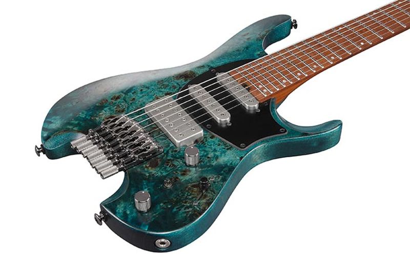 Ibanez Q547PB-COL Elgitar med gigbag, Headless 7-str.