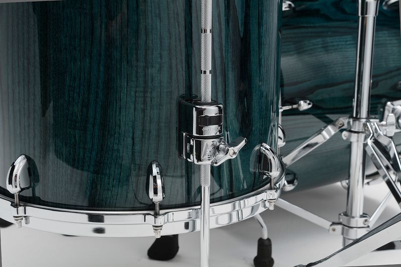 Tama TW42RZS-LIC Star Walnut 4-set shellkit (10,12,16,22), Light Indigo Jap. Chestnut