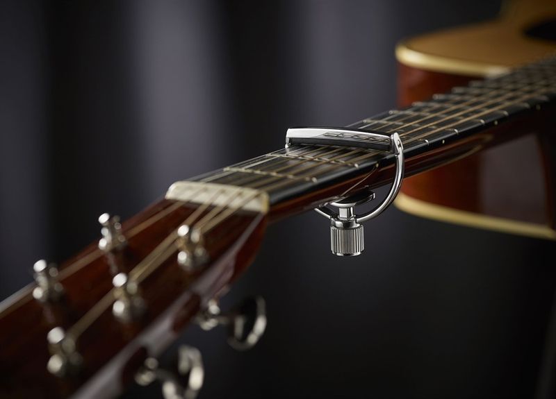 G7th Heritage Capo Wide Guitar Style 1