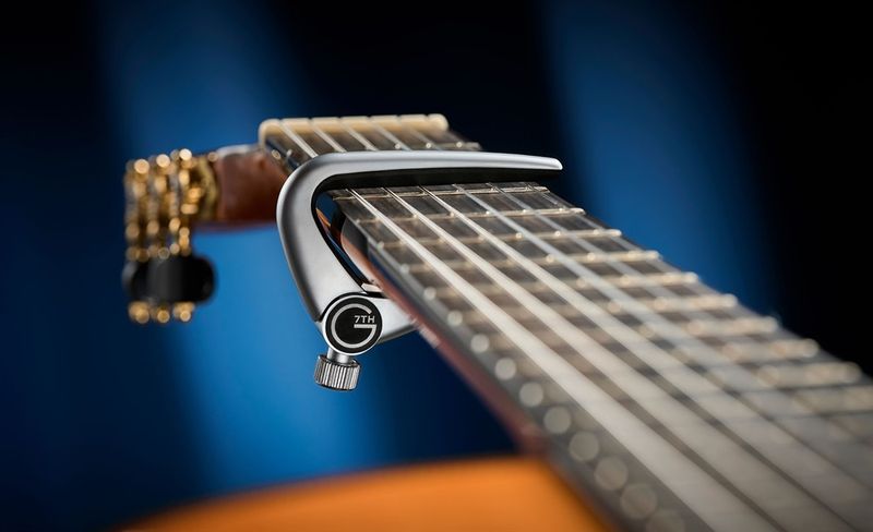 G7th Newport Capo Classical Silver