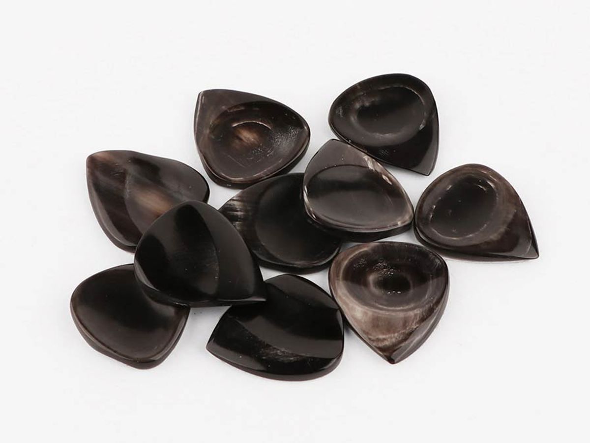 Boston Madagascar ErgoGrip Pick Assorment Box (100 pcs)