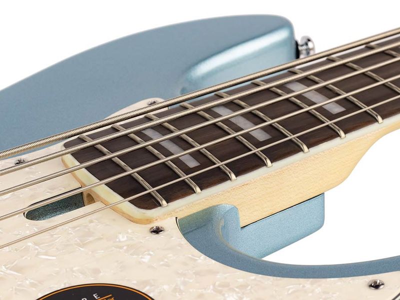 Sire V7 2nd Gen Series Marcus Miller Alder 5-string Bass Guitar Lake Placid Blue