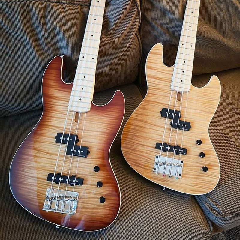 Sire U5 Series Marcus Miller Alder with Flamed Maple Top 4- string Short Scale Bass Guitar Natural