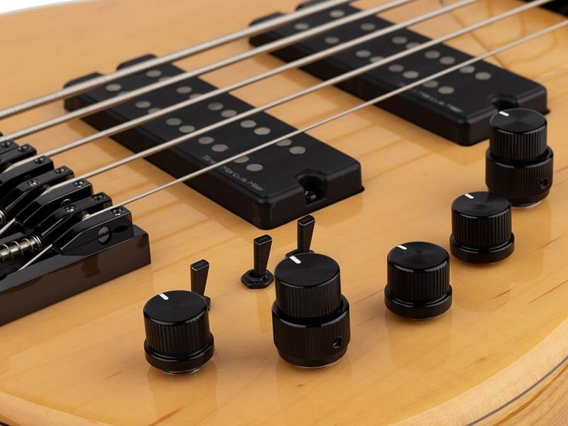 Sire M7 2nd Gen Series Marcus Miller Swamp Ash + Solid Maple 5-string Bass Guitar Natural