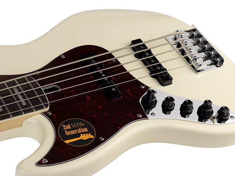 Sire V7 2nd Gen Series Marcus Miller Lefty Alder 5-string Bass Guitar Antique White