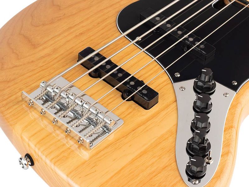 Sire V7 V 2nd Gen Series Marcus Miller Swamp Ash 5-string Bass Guitar Natural
