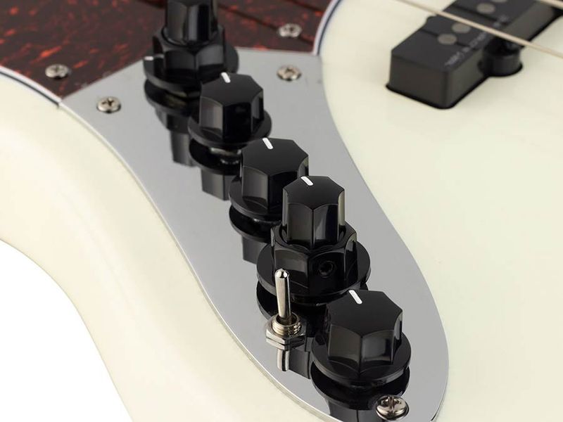 Sire V7 2nd Gen Series Marcus Miller Lefty Alder 4-string Bass Guitar Antique White