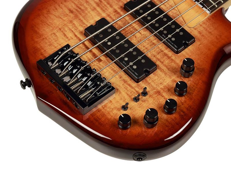 Sire M7 2nd Gen Series Marcus Miller Alder + Solid Maple 5-string Bass Guitar Brown