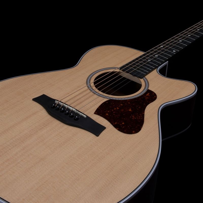 Seagull Maritime SWS CH CW SG Presys II Concert Hall Guitar