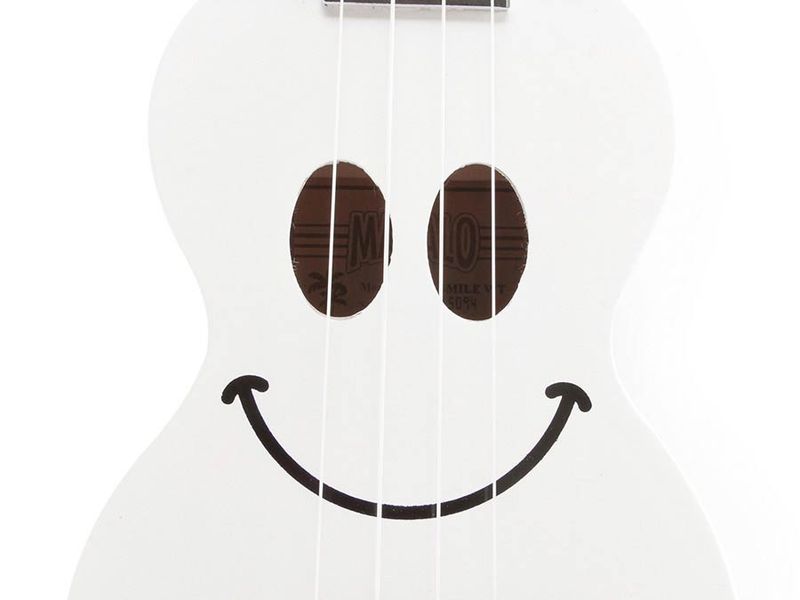 Mahalo Smiley Series, soprano ukulele, white, with bag