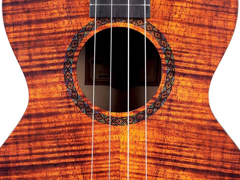Mahalo Artist Elite Series, baritone ukulele PHOTO FLAME KOA, with bag