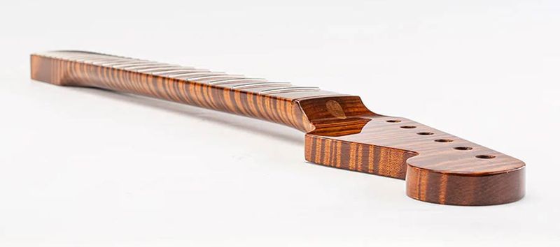 Allparts Select ltd VIN-MOD replacement neck for Stratocaster, AAA+ roasted flamed maple, nitro finish