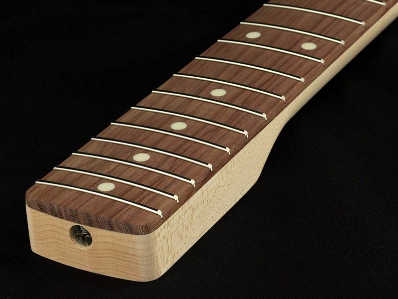 Allparts Replacement Neck for Stratocaster® Chunky