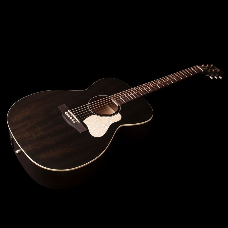 Art & Lutherie Legacy Faded Black Presys II
