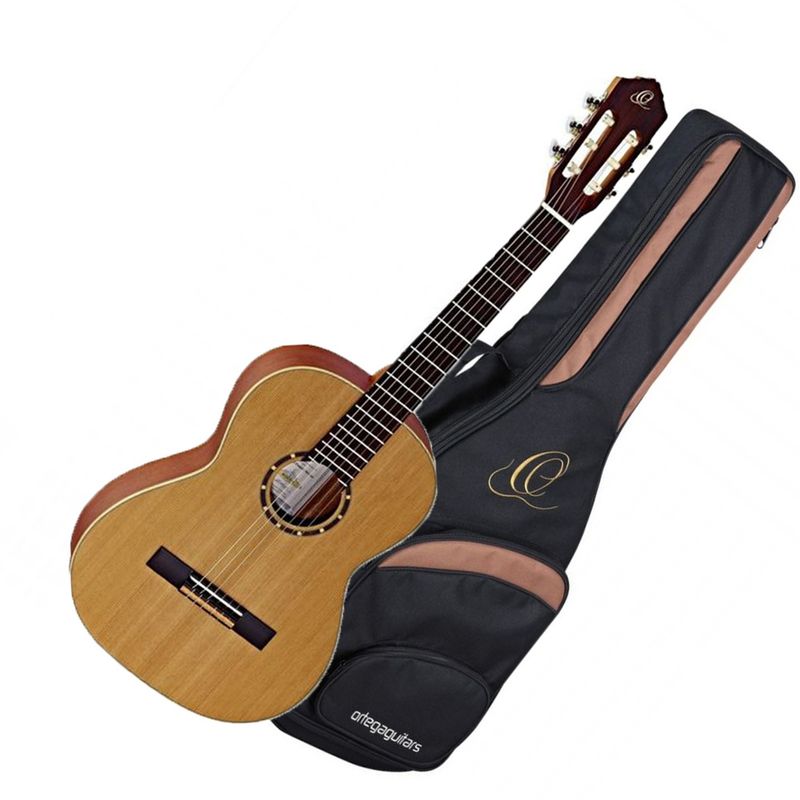 Ortega R122-1/2 Natural m/bag