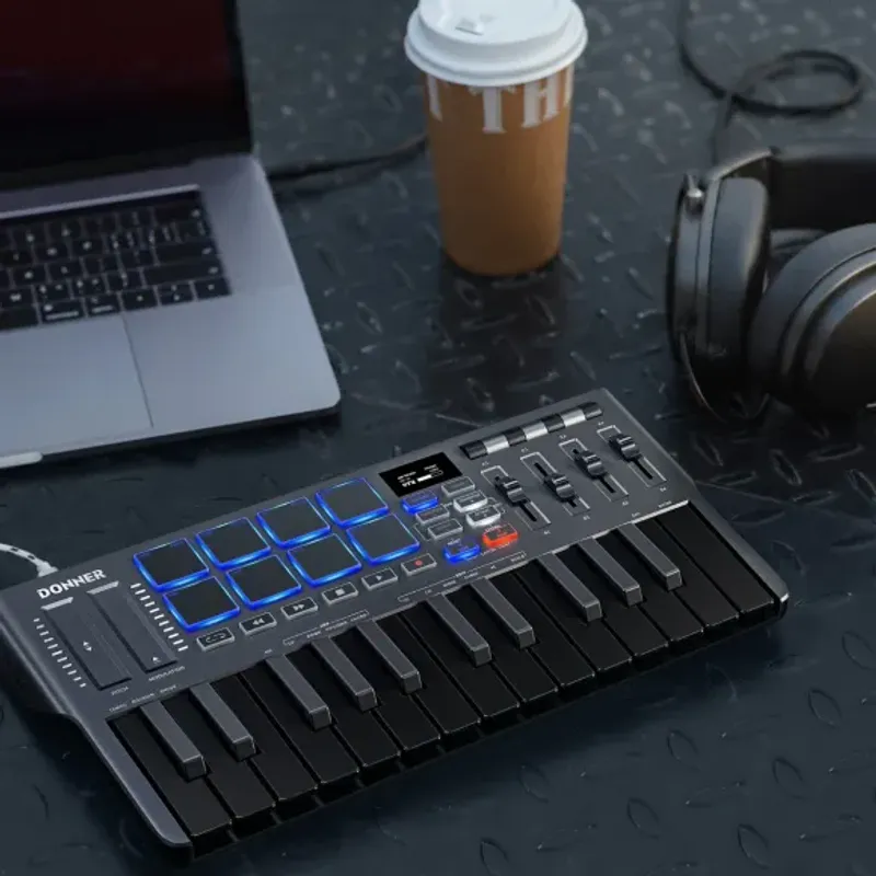 Donner DMK-25 Pro midi-keyboard