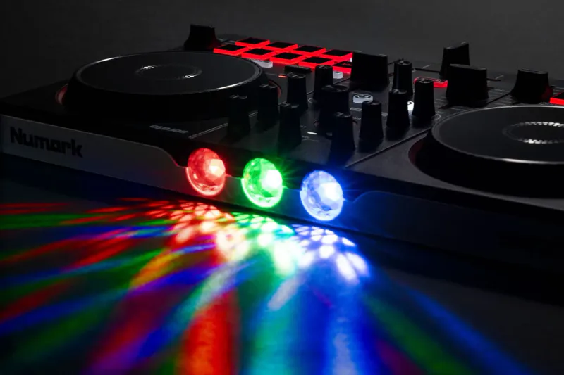 Numark Party Mix III - DJ Controller