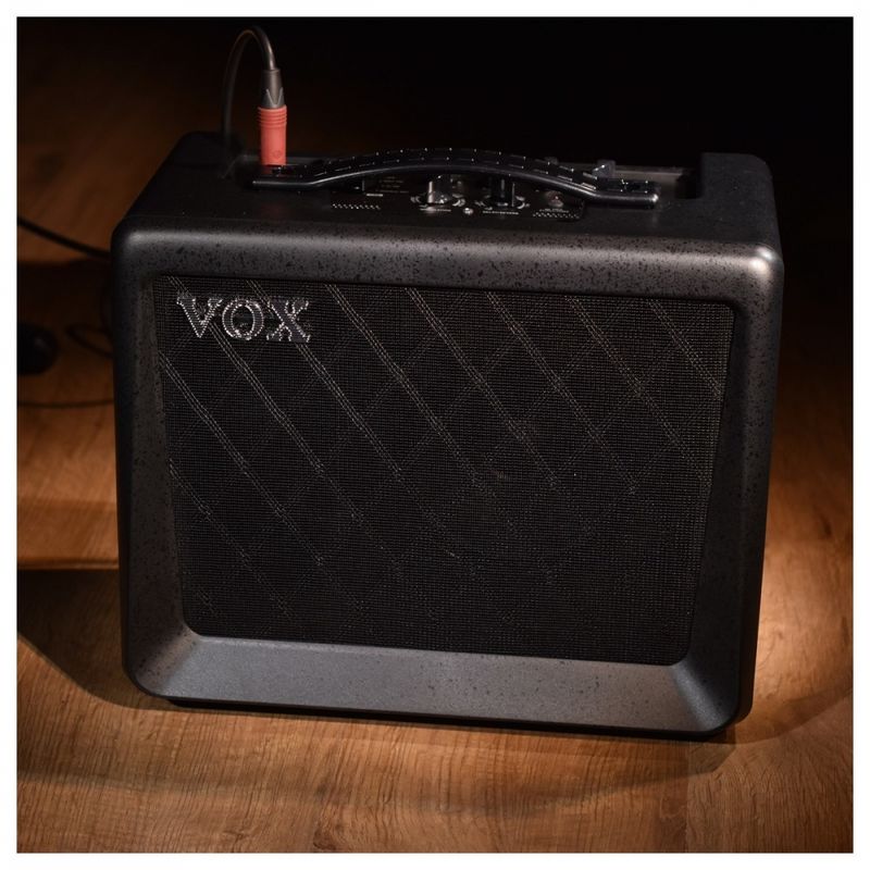VOX VX15-GT Guitar Combo Amplifier
