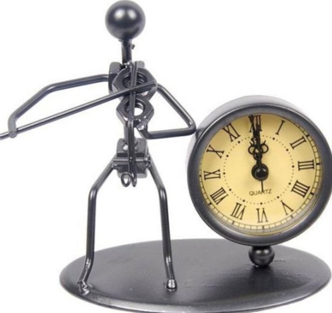 Hovedbilde Klokke med Fiolinfigur