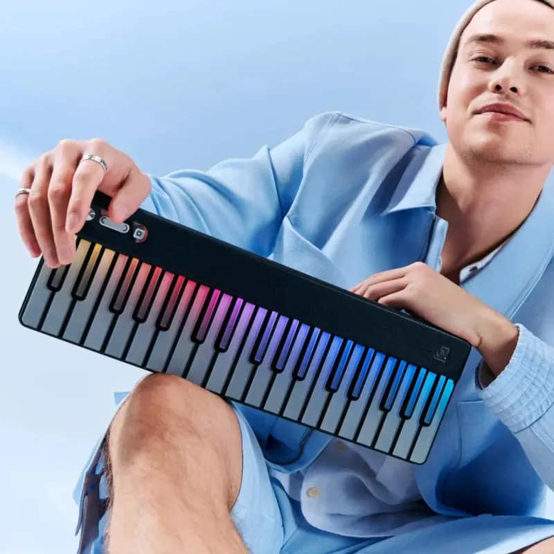 PoPuMusic Party Keys smart keyboard