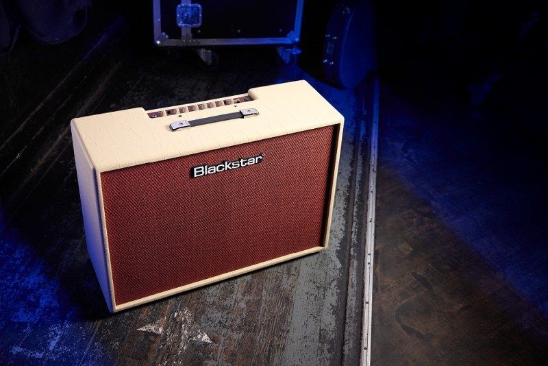 Blackstar Debut 100R Cream  - 100W Combo